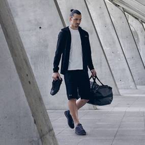 A-Z, Label Baru Zlatan Ibrahimovic